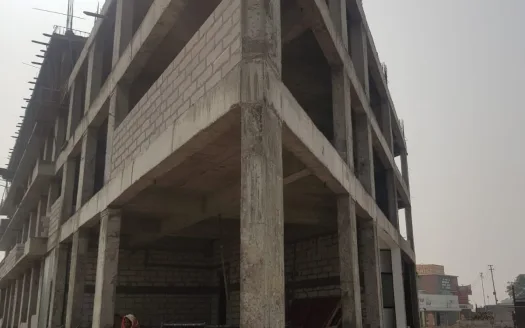 Pushti plaza – Shops, Showrooms and Offices in Ahmedabad