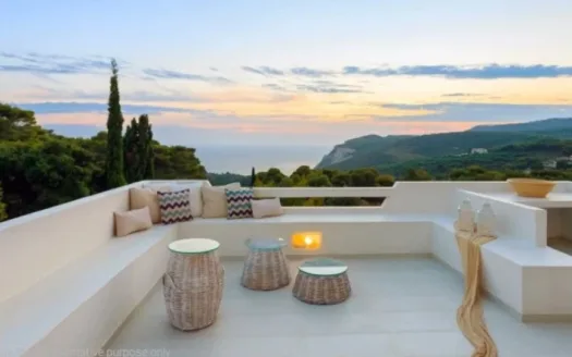 Tata Sense 66 – 2 and 3 BHK Apartment in Pune