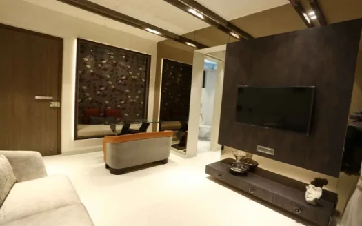 Unique Estate – 2 BHK Apartment in Mumbai